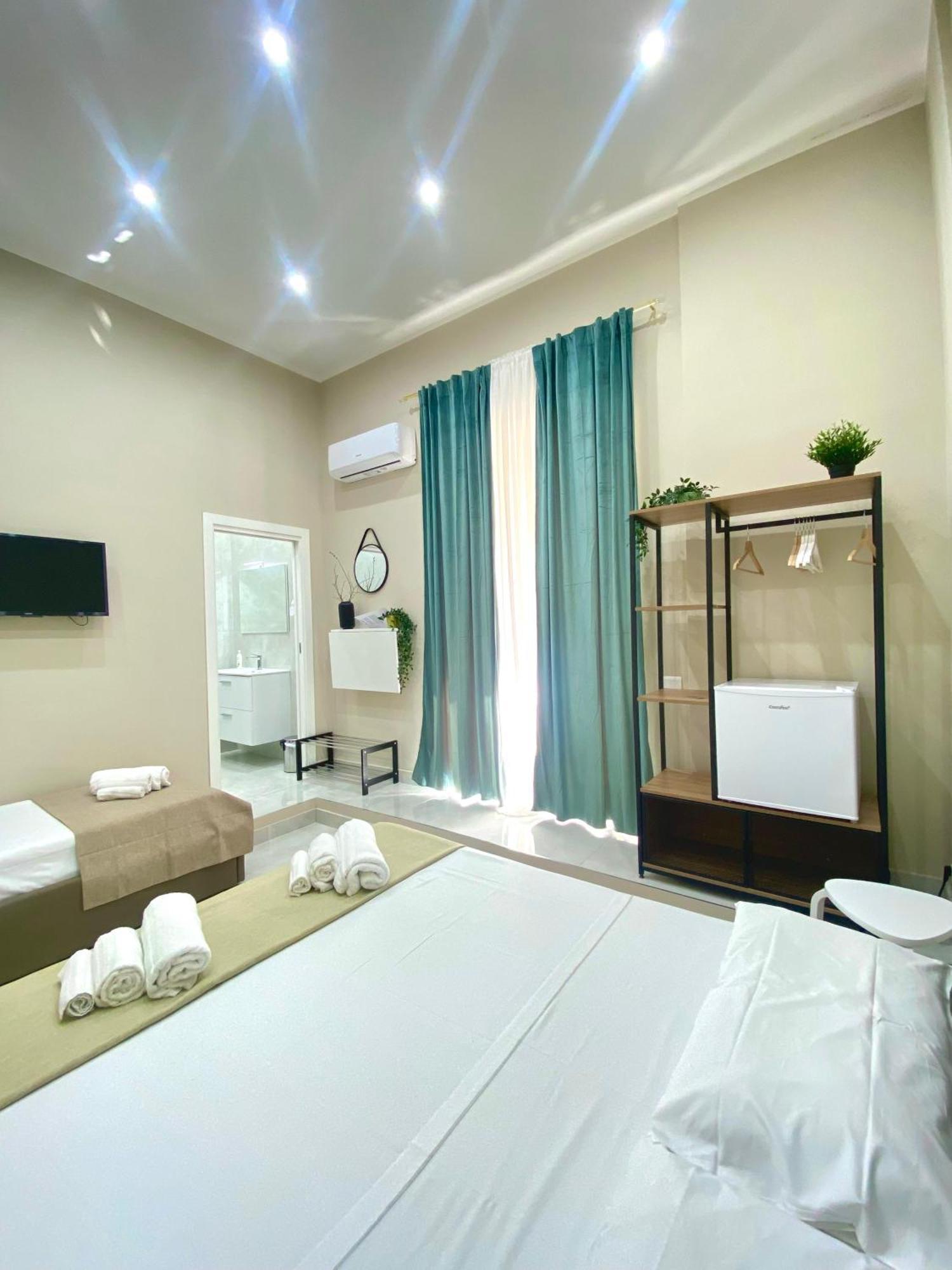 Royal Dream Bed & Breakfast Naples Exterior photo