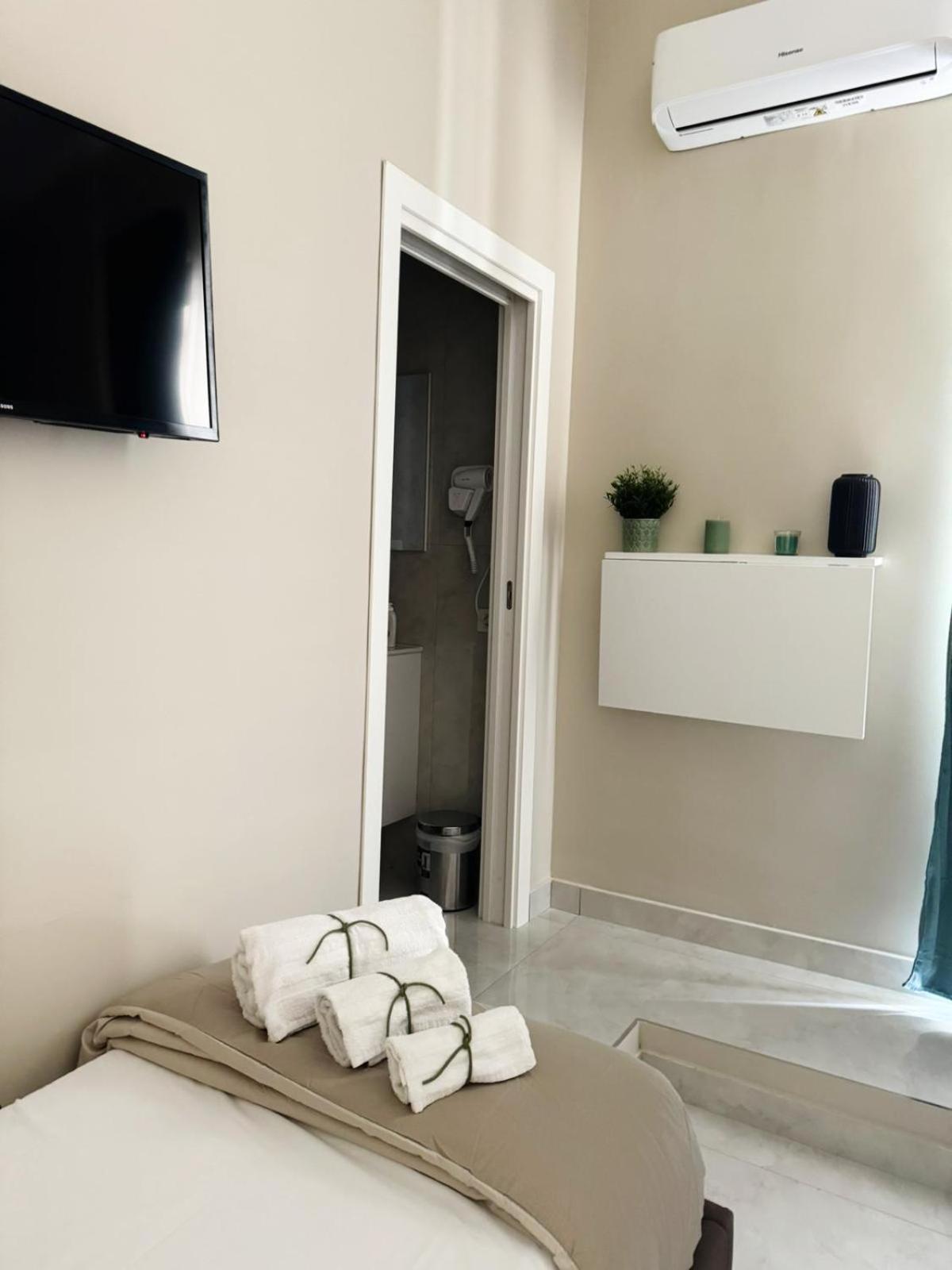 Royal Dream Bed & Breakfast Naples Exterior photo